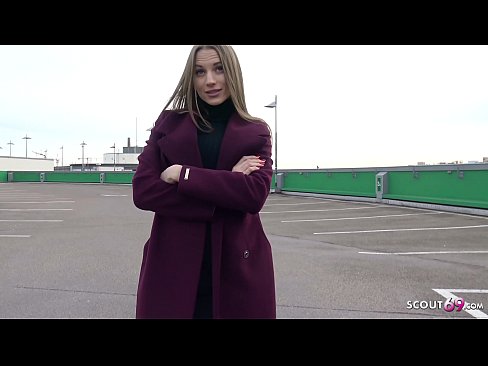 ❤️ GERMAN SCOUT SE YON RÈV TOUCH STEELE, PARKING TELLTALE AK SEXY POU LAJAN ❤️  Sèks nan nou ❌❤